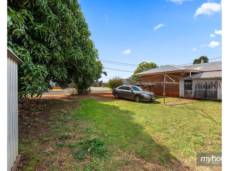 115 Anzac Avenue, Newtown QLD 4350