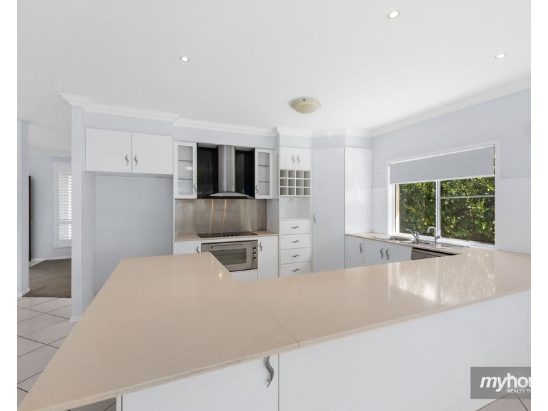 16 Glenorie Drive, Highfields QLD 4352
