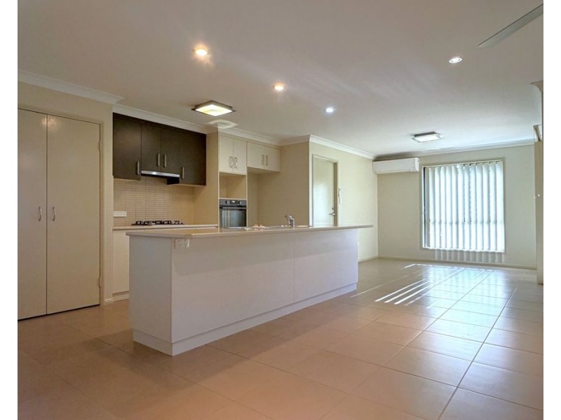 50 Smythe Drive, Highfields QLD 4352