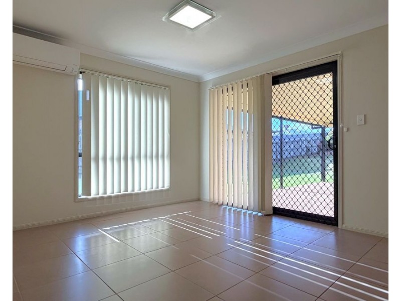 50 Smythe Drive, Highfields QLD 4352
