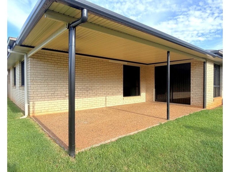 50 Smythe Drive, Highfields QLD 4352