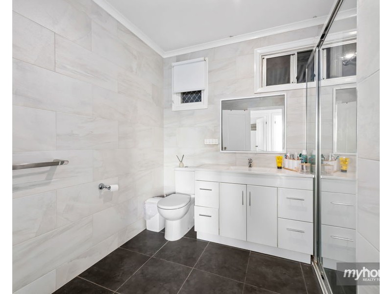 203 Taylor Street, Wilsonton QLD 4350