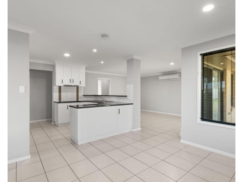 143 Main Street, Westbrook QLD 4350