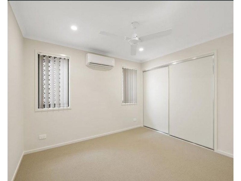 16 Gains Place, Glenvale QLD 4350