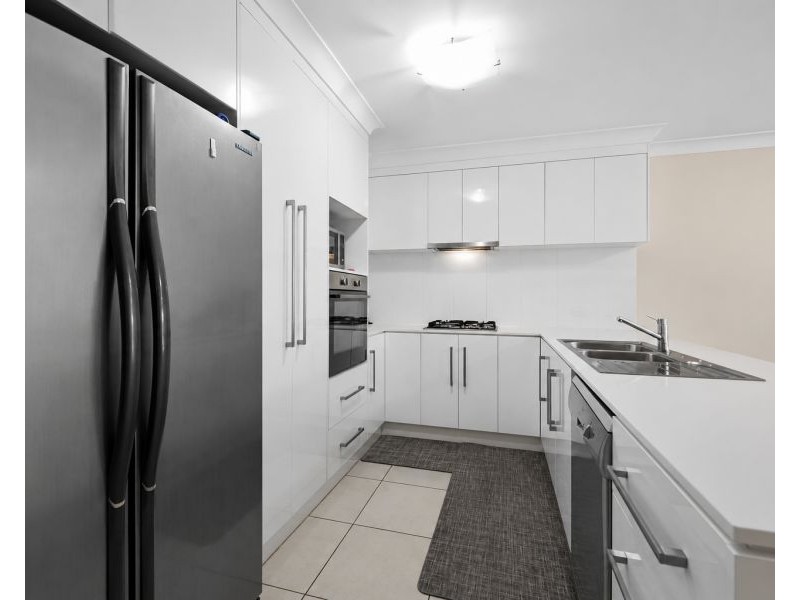 2/152 Kearney Street, Kearneys Spring QLD 4350