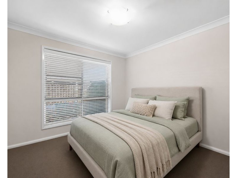 2/152 Kearney Street, Kearneys Spring QLD 4350