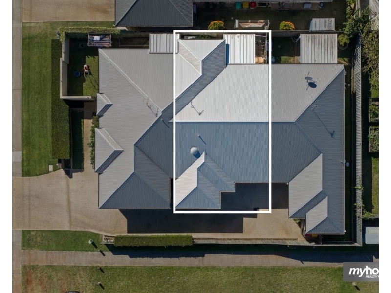 2/152 Kearney Street, Kearneys Spring QLD 4350