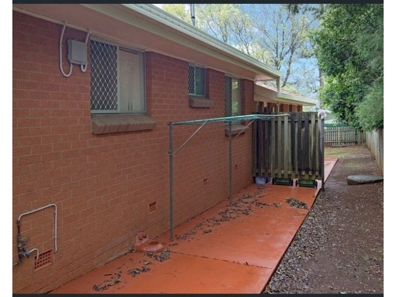 2/49 Kate Street, Harlaxton QLD 4350