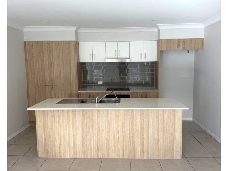 1/47 Crockers Road, Westbrook QLD 4350