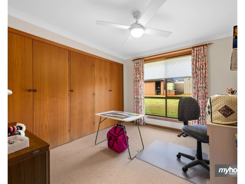16 Stumm Street, Kearneys Spring QLD 4350