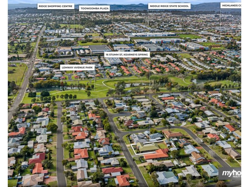 16 Stumm Street, Kearneys Spring QLD 4350