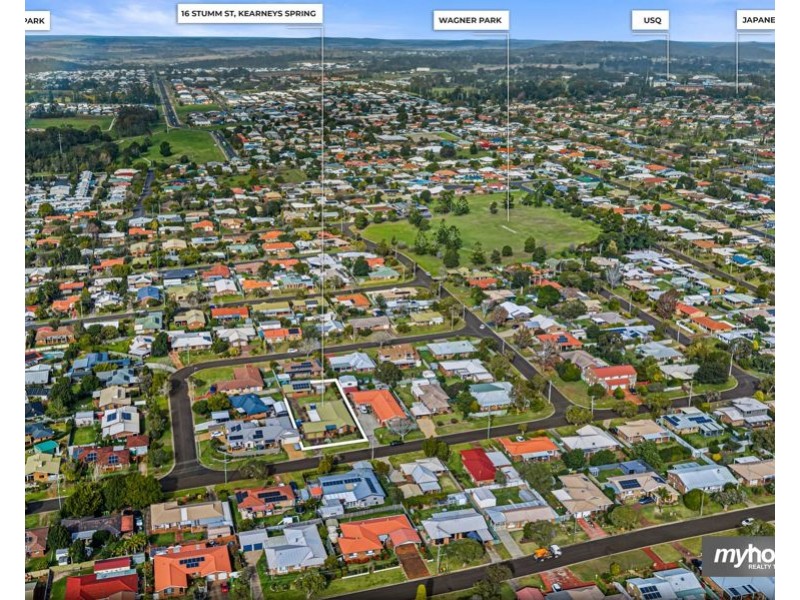 16 Stumm Street, Kearneys Spring QLD 4350