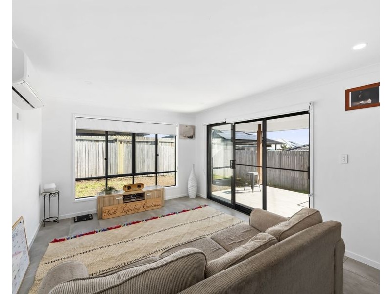 2/3 Ena Street, Cotswold Hills QLD 4350