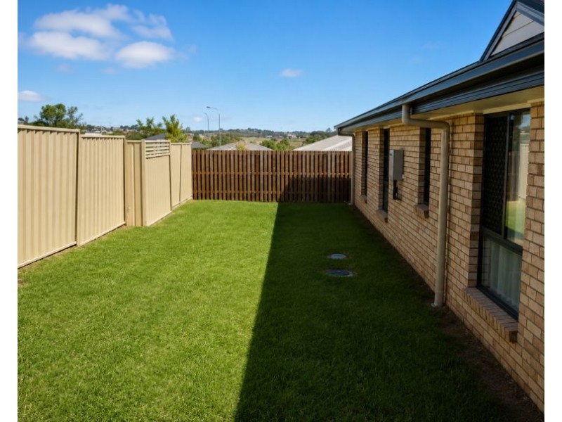 5 Carlin Street, Glenvale QLD 4350