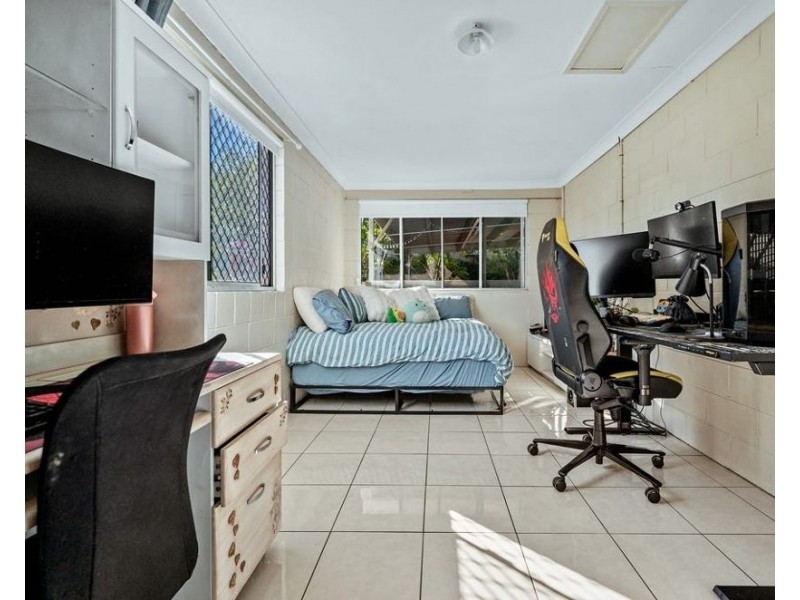 2/22 Hume Street, North Toowoomba QLD 4350