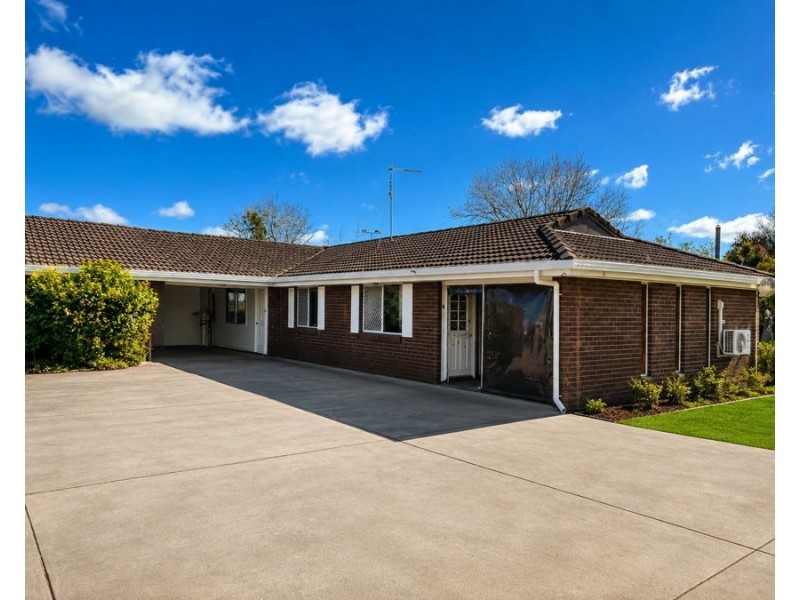 4/327 Hume Street, South Toowoomba QLD 4350