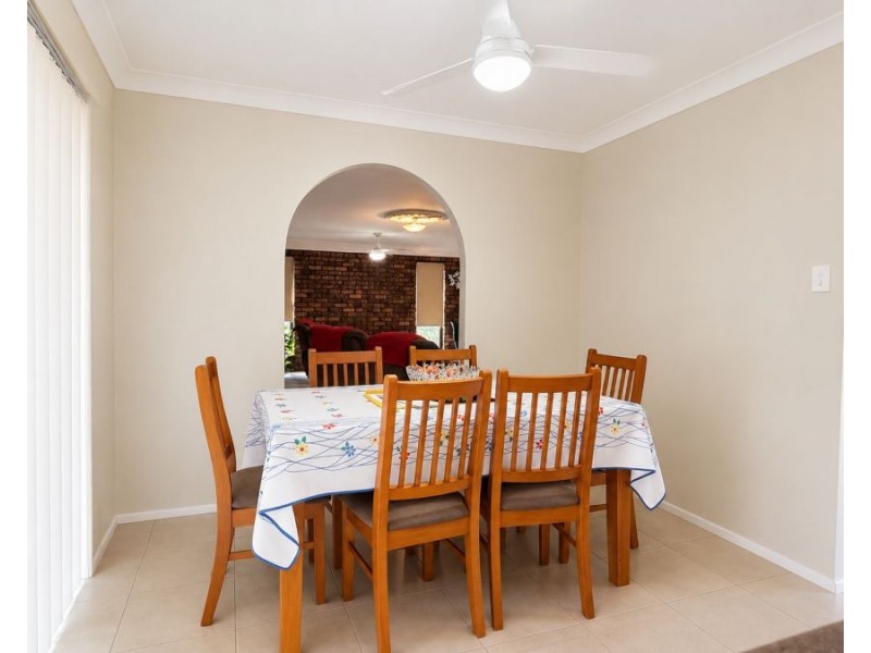 7 Blue Gum Drive, Newtown QLD 4350