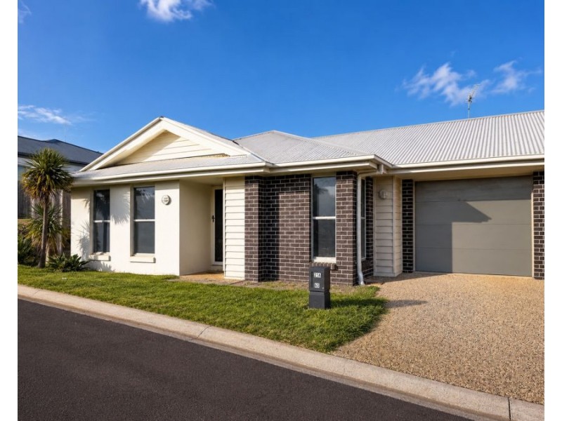 21a/65 Cambooya Street, Drayton QLD 4350