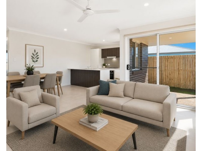 21a/65 Cambooya Street, Drayton QLD 4350