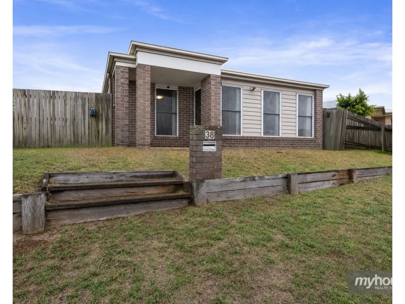 38 Sanctuary Drive, Cranley QLD 4350