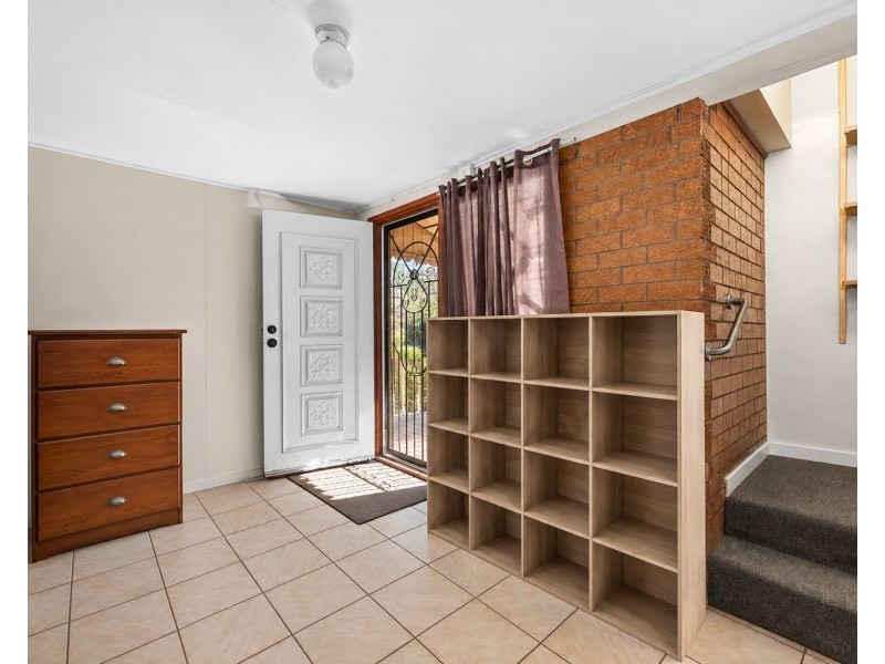 152 Alderley Street, Centenary Heights QLD 4350