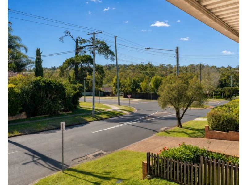 152 Alderley Street, Centenary Heights QLD 4350