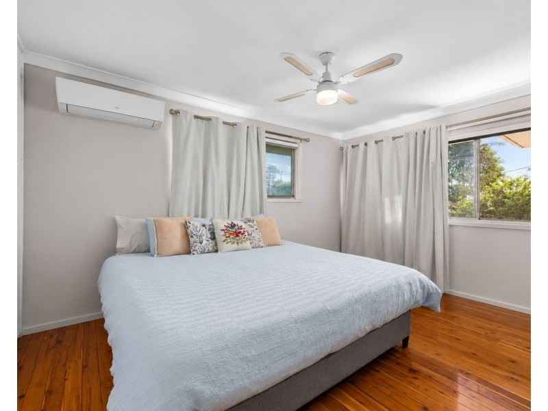 152 Alderley Street, Centenary Heights QLD 4350