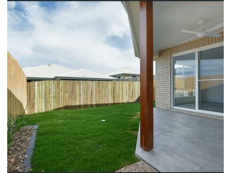 1/34 Radcliffe Crescent, Glenvale QLD 4350