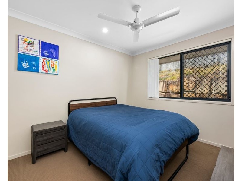 1 Mountain View Drive, Oakey QLD 4401