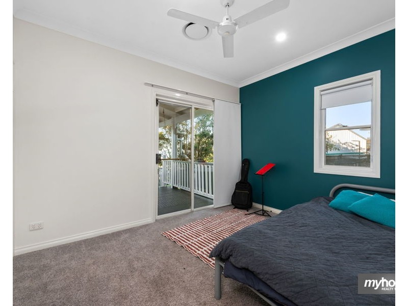 7 Skyline Drive, Blue Mountain Heights QLD 4350