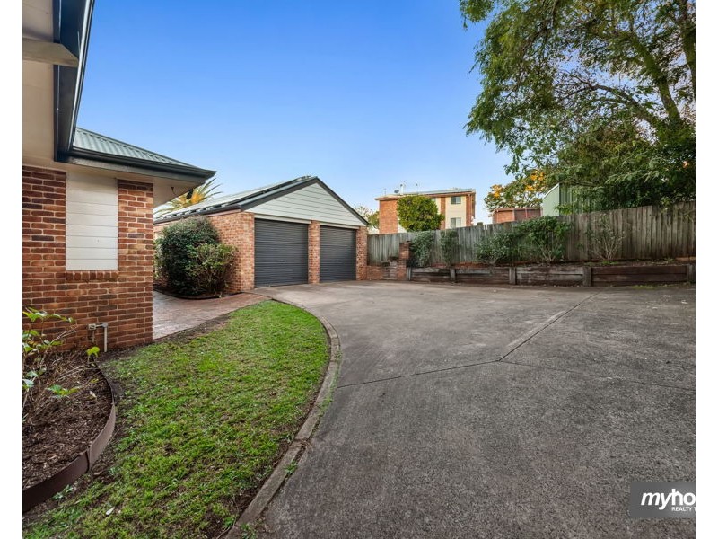 7 Skyline Drive, Blue Mountain Heights QLD 4350