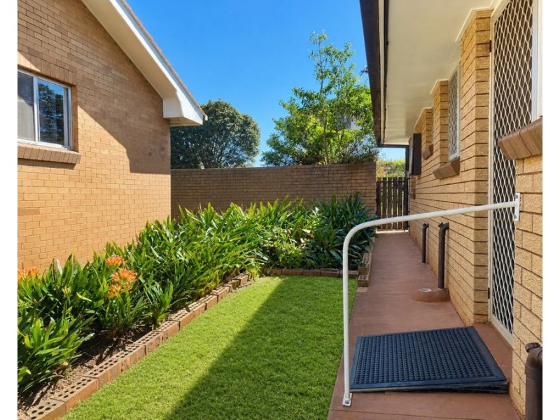 1/382 North Street, Wilsonton QLD 4350