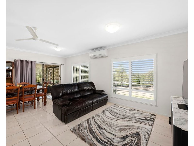 8 Kate Court, Withcott QLD 4352