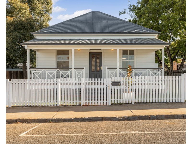 5 Anthony Street, Toowoomba City QLD 4350