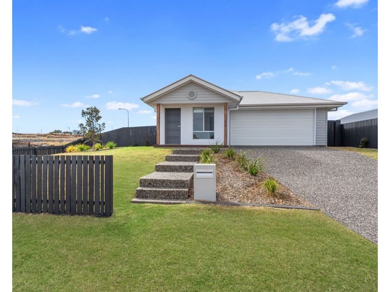 26 Jacana Street, Glenvale QLD 4350