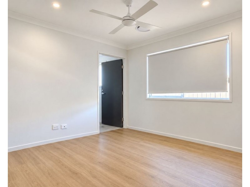 26 Jacana Street, Glenvale QLD 4350