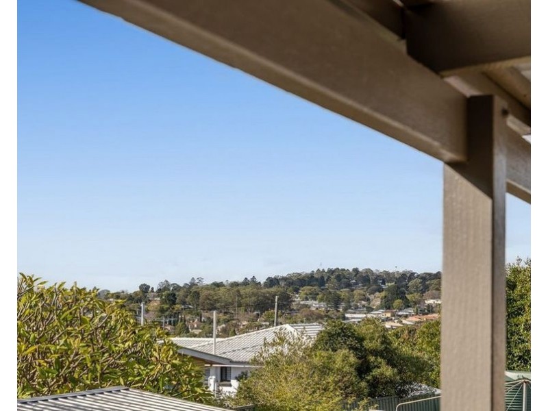 35 Flinders Street, Centenary Heights QLD 4350