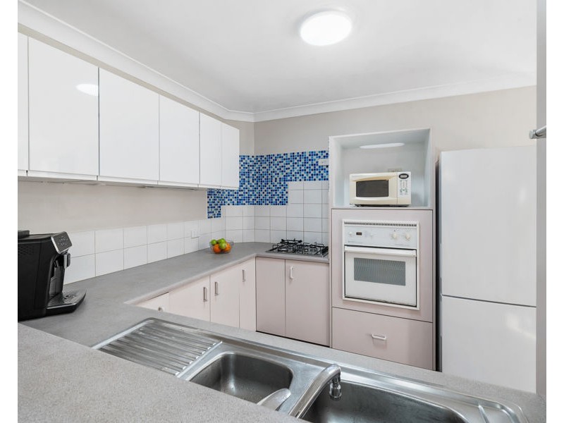 8 Eugenia Street, Harlaxton QLD 4350