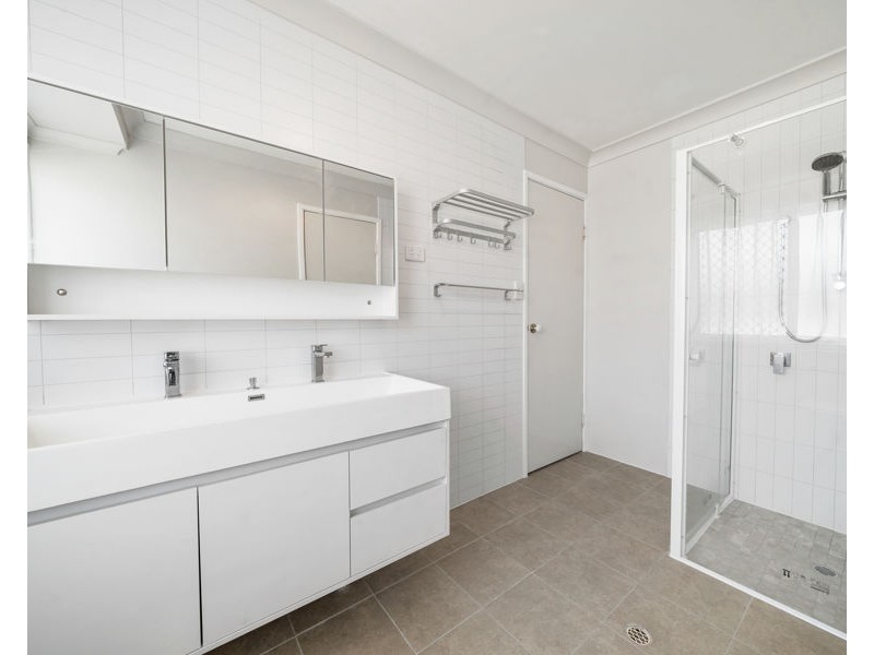 8 Eugenia Street, Harlaxton QLD 4350