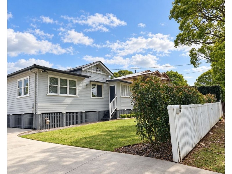106 James Street, South Toowoomba QLD 4350