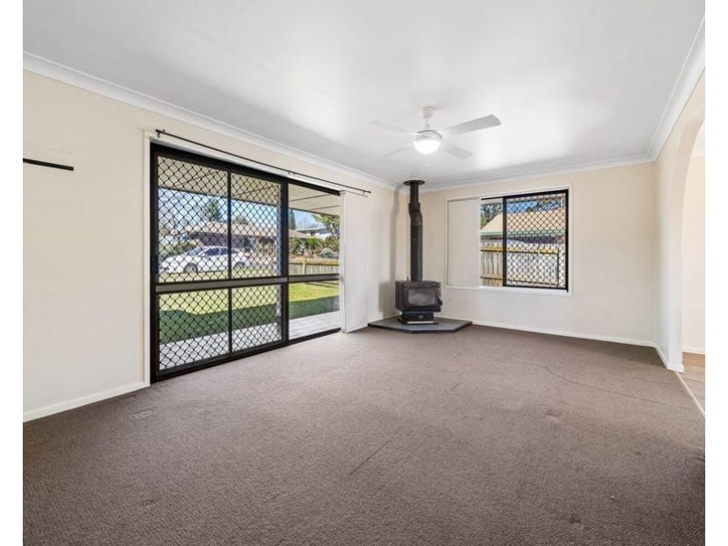 13 Gunn Street, Kearneys Spring QLD 4350