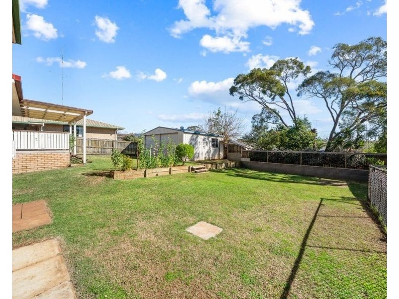 13 Gunn Street, Kearneys Spring QLD 4350