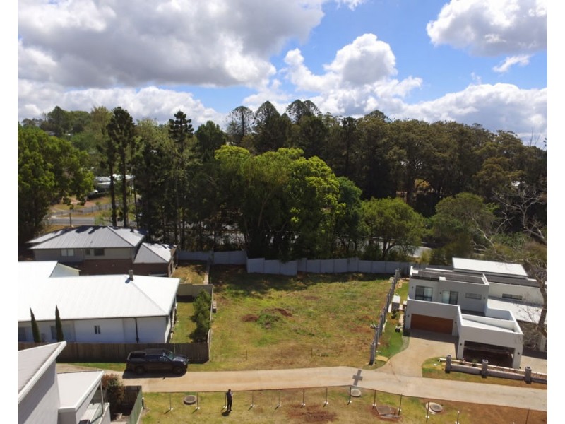 70 East Street, Redwood QLD 4350