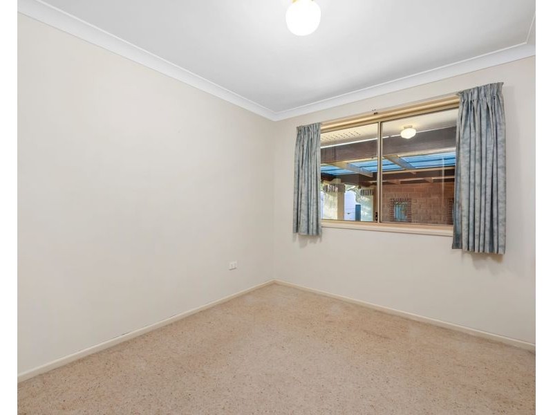 13 Arabian Street, Harristown QLD 4350