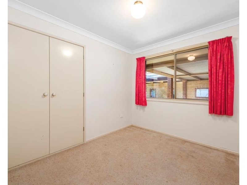 13 Arabian Street, Harristown QLD 4350