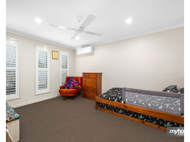 3 Pamela Court, Withcott QLD 4352