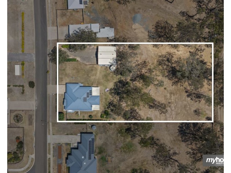 3 Pamela Court, Withcott QLD 4352
