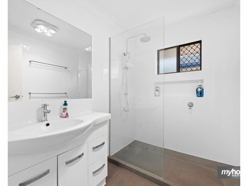 8 Fleet Street, Darling Heights QLD 4350