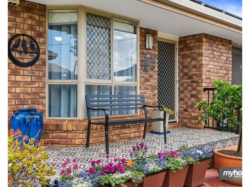 30 Paull Street, Wilsonton QLD 4350