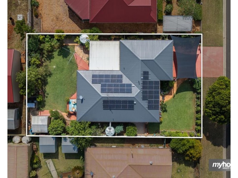 30 Paull Street, Wilsonton QLD 4350